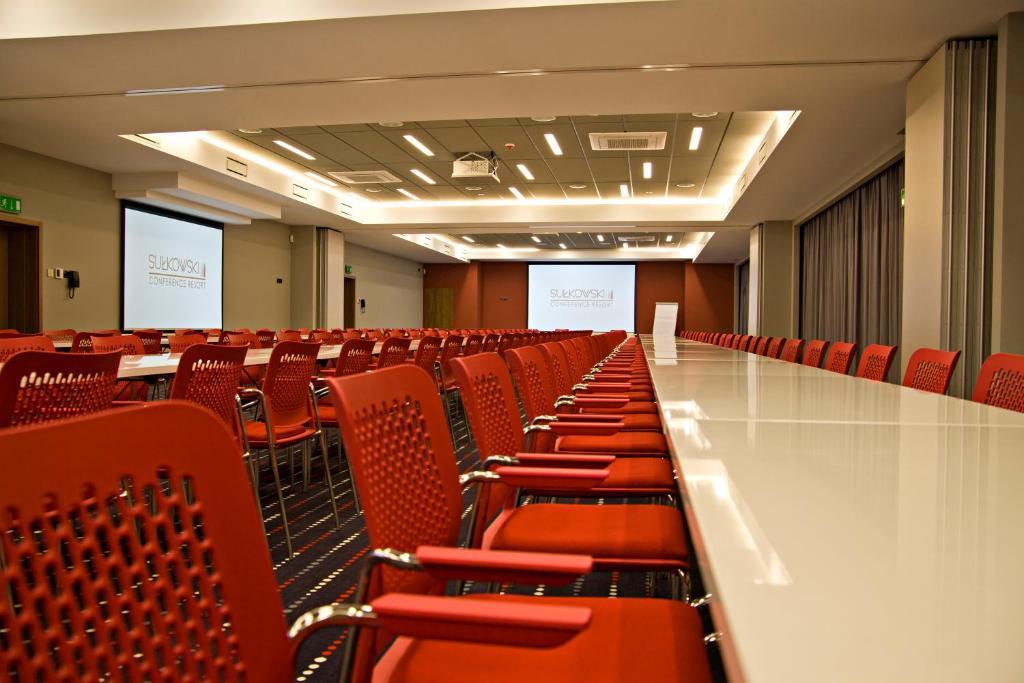Hotel Sulkowski Conference Resort Boguszyn  Bagian luar foto